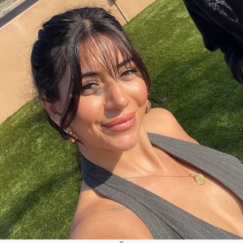 Meet your Posher, Saba